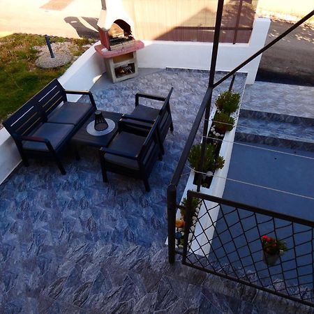 Holiday House Sia Ясенице Экстерьер фото