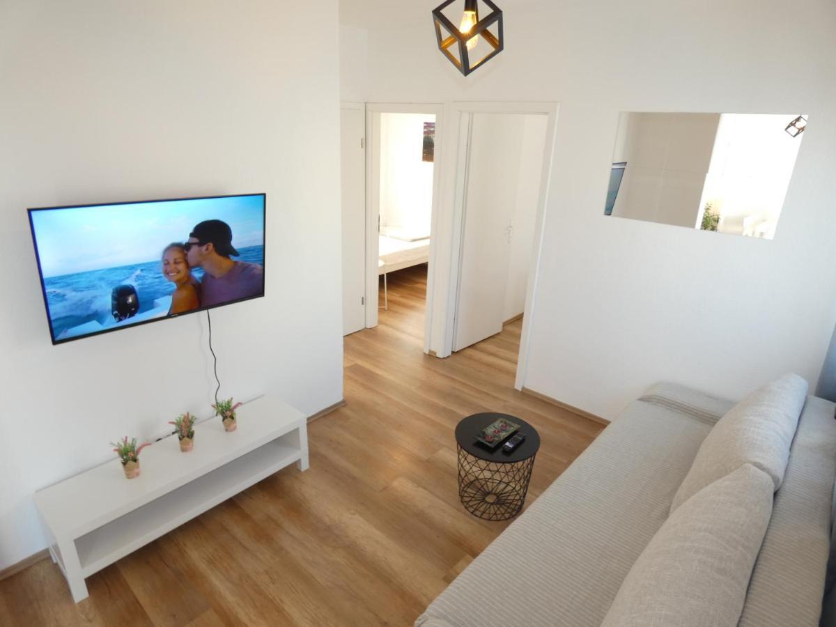 Holiday House Sia Ясенице Экстерьер фото